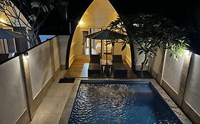 Gili Island Bungalow